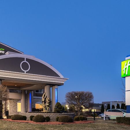 Holiday Inn Express Branford-New Haven By Ihg Exterior foto